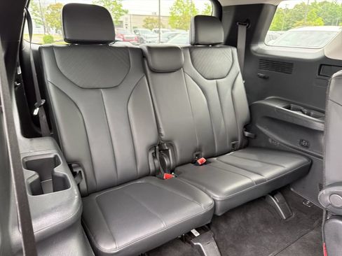 Used 2024 Hyundai Palisade SEL AWD/4WD image 17