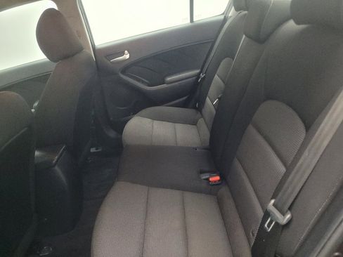 Used 2017 Kia Forte LX FWD image 18
