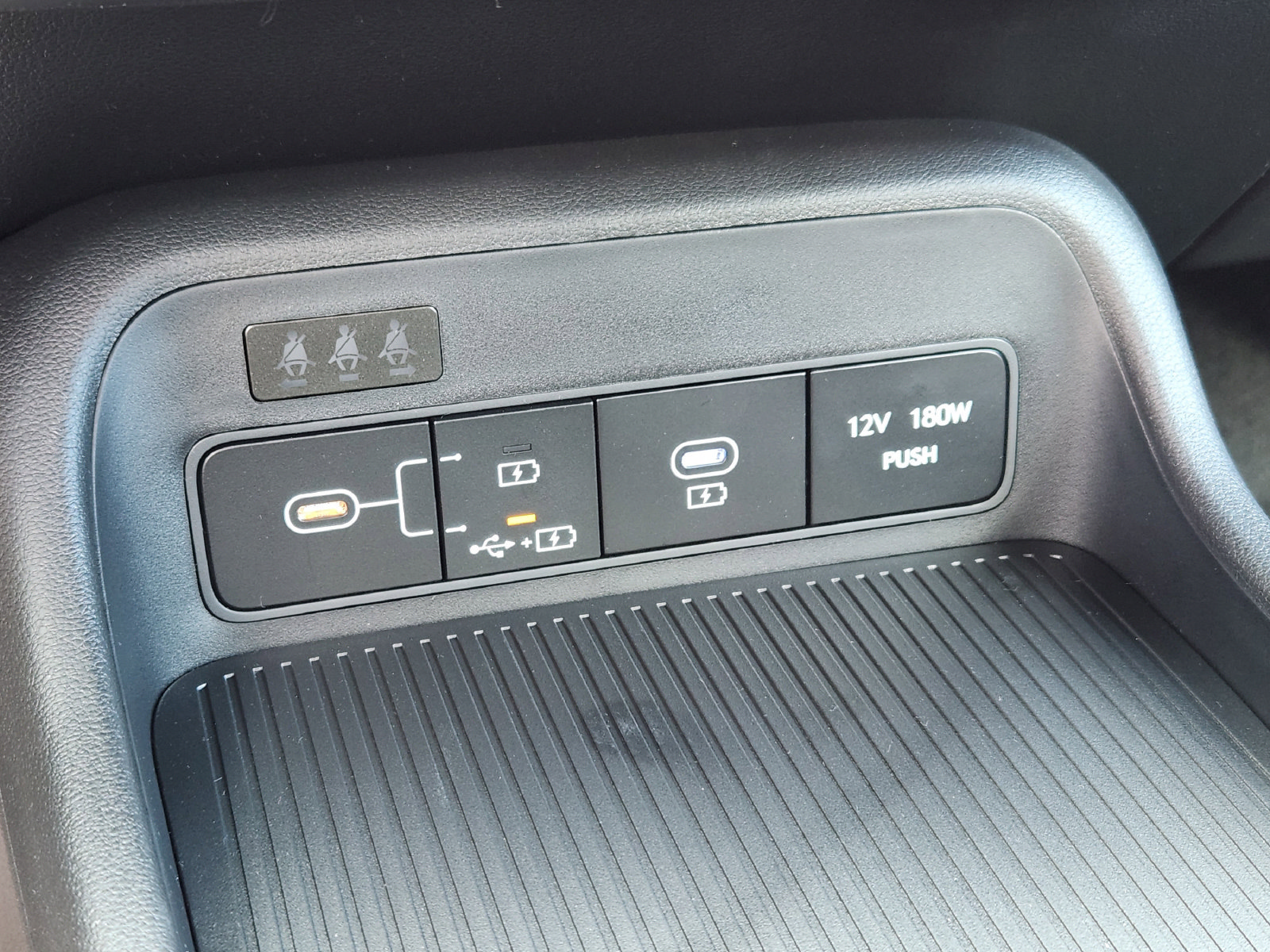 New 2026 Hyundai Kona SE FWD image 18