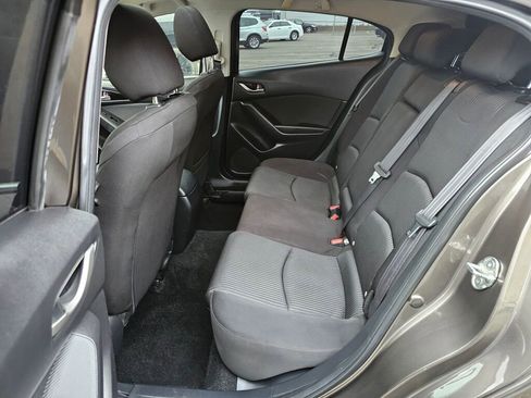 Used 2016 MAZDA MAZDA3 i Touring w/ Popular Equipment Package image 14