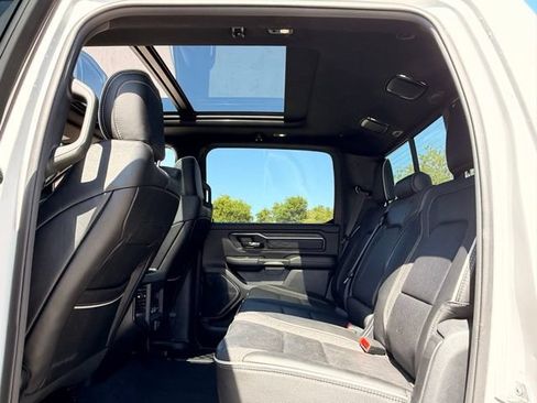 Used 2025 RAM 1500 Limited AWD/4WD image 26