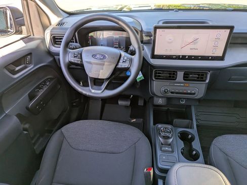 New 2025 Ford Maverick XL image 17