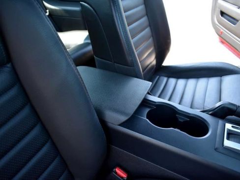 Used 2006 Ford Mustang GT image 23