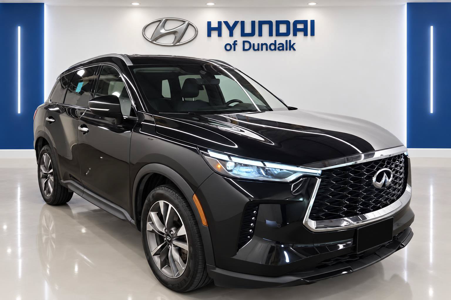 Used 2024 INFINITI QX60 Luxe AWD/4WD image 1