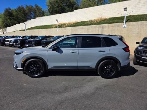 Used 2026 Honda CR-V Sport image 4