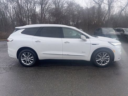 Used 2023 Buick Enclave Avenir w/ Avenir Technology Package image 7