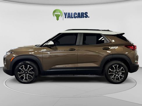 Used 2022 Chevrolet TrailBlazer ACTIV FWD image 2