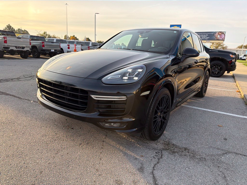 Used 2016 Porsche Cayenne GTS AWD/4WD image 7