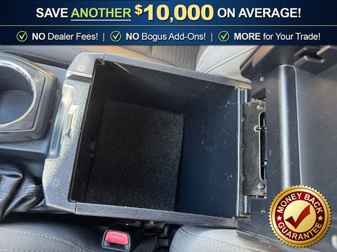 Used 2018 Toyota Tacoma SR image 31