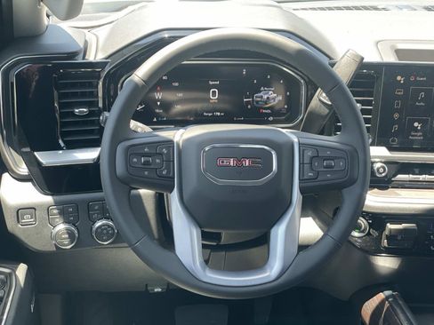 New 2026 GMC Sierra 2500 SLT w/ SLT Premium Package AWD/4WD image 9