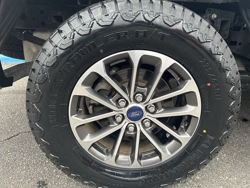 Used 2018 Ford F150 XLT w/ Equipment Group 301A Mid image 21