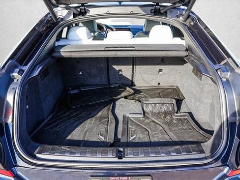 Used 2023 BMW X6 xDrive40i w/ M Sport Package image 26