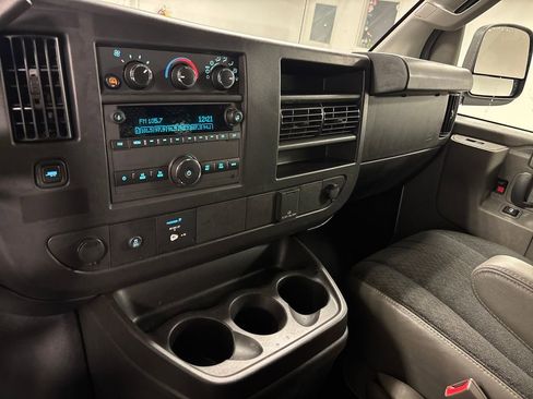 Used 2024 Chevrolet Express 2500 Work Van w/ Driver Convenience Package image 37