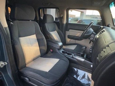 Used 2007 HUMMER H3 image 12