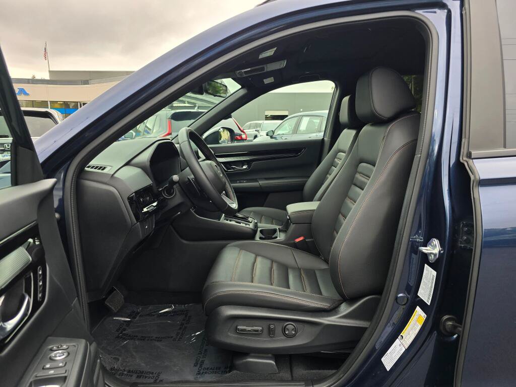 Certified 2026 Honda CR-V Sport Touring image 3