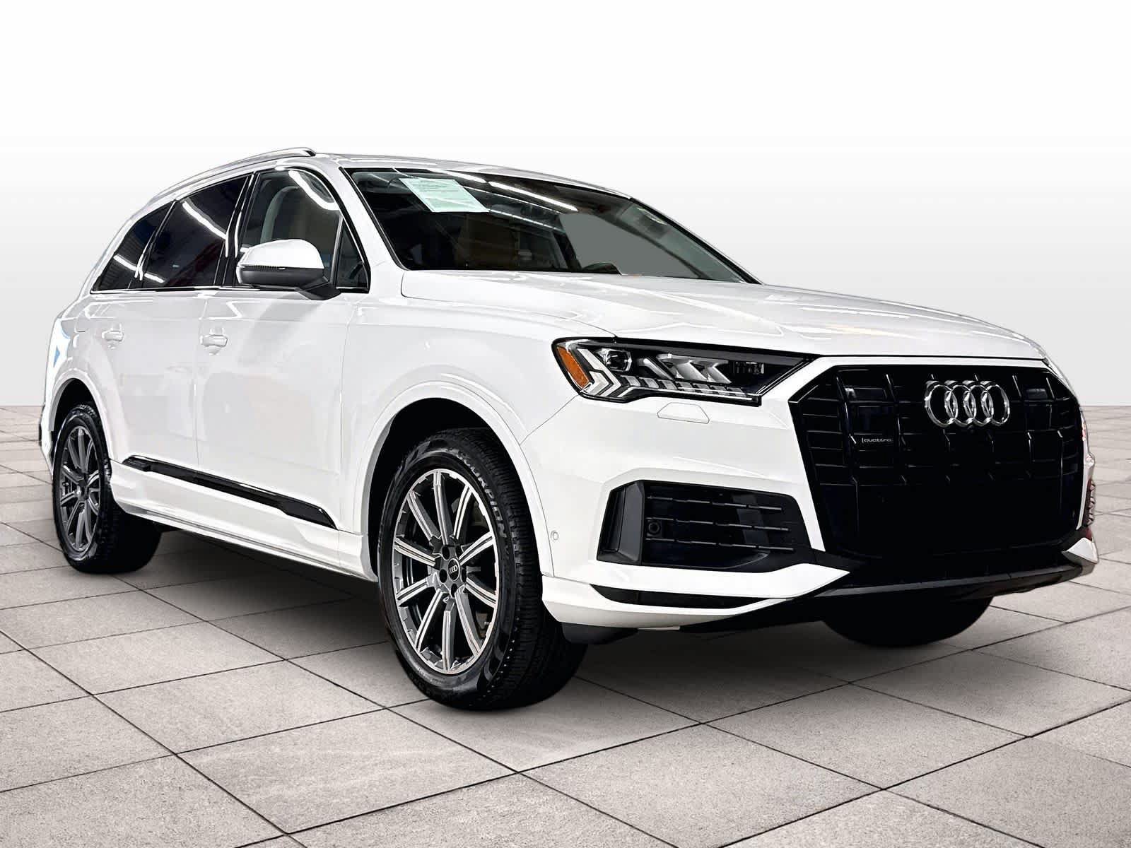 Used 2023 Audi Q7 2.0T Premium Plus AWD/4WD image 2