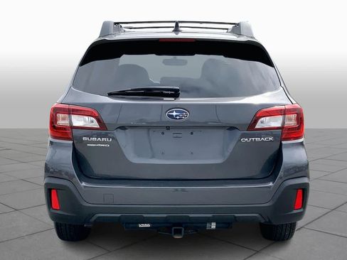Used 2019 Subaru Outback 2.5i Premium image 5