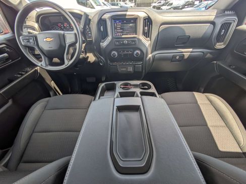 Used 2025 Chevrolet Silverado 1500 Custom w/ Turbomax Blackout Package RWD image 18