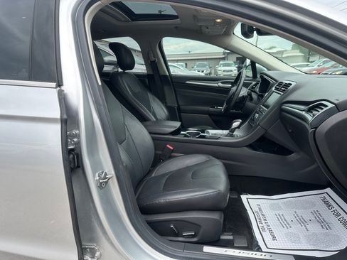 Used 2013 Ford Fusion Titanium w/ Titanium Driver Assist Pkg FWD image 13