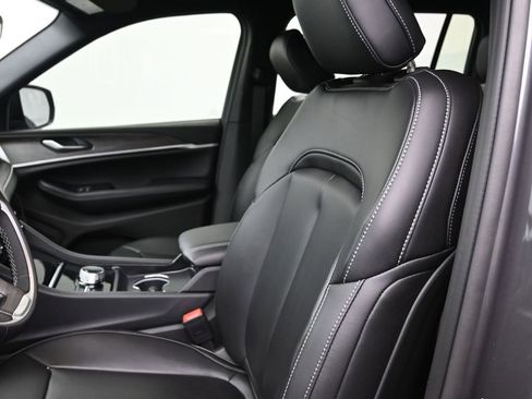 New 2025 Jeep Grand Cherokee L Limited image 14