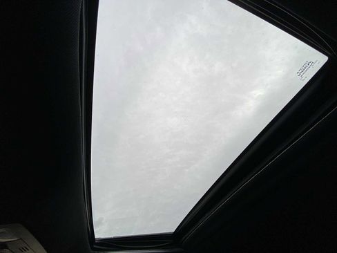 Used 2017 Toyota Tacoma Limited w/ Tow Package image 27