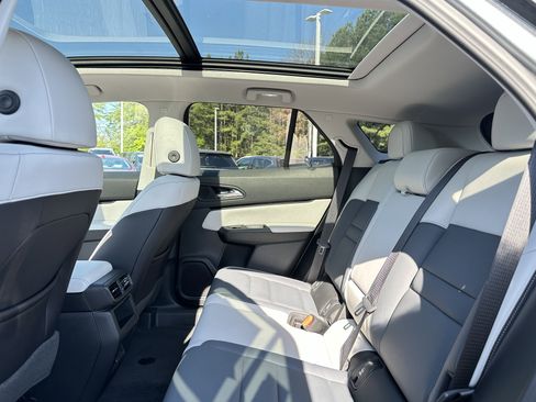 Used 2024 Honda Prologue Elite image 9