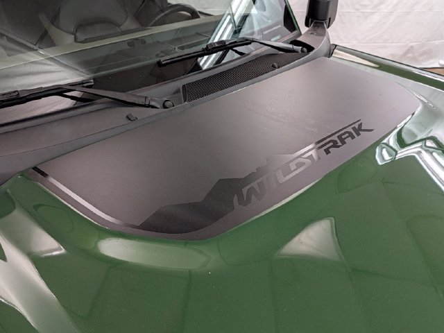 Certified 2023 Ford Bronco Wildtrak AWD/4WD image 3