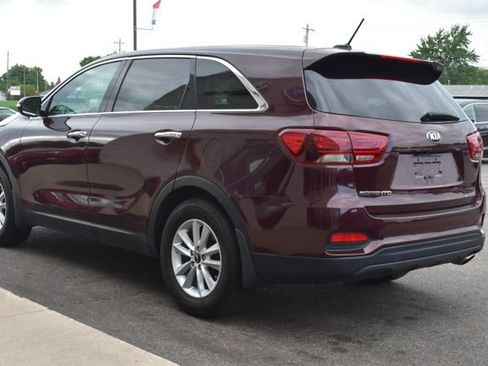 Used 2019 Kia Sorento FWD image 13