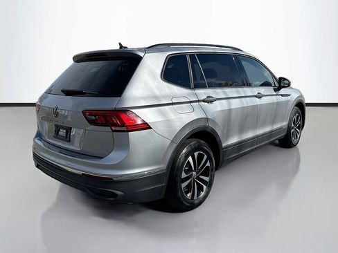 Used 2024 Volkswagen Tiguan S image 7