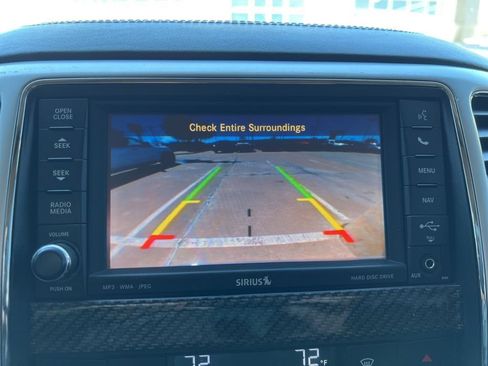 Used 2012 Jeep Grand Cherokee SRT8 w/ Luxury Group II image 9