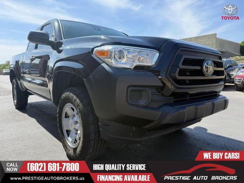 Used 2021 Toyota Tacoma SR RWD image 4