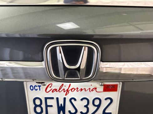 Used 2019 Honda Odyssey EX-L image 12