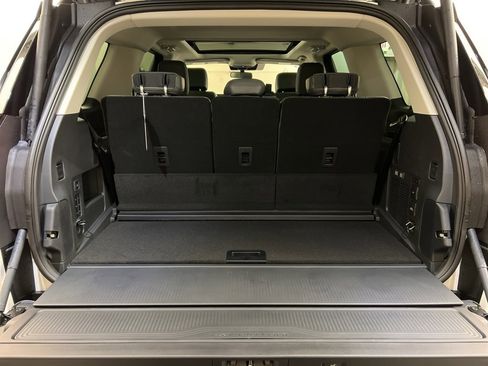 New 2025 Ford Expedition Active image 36