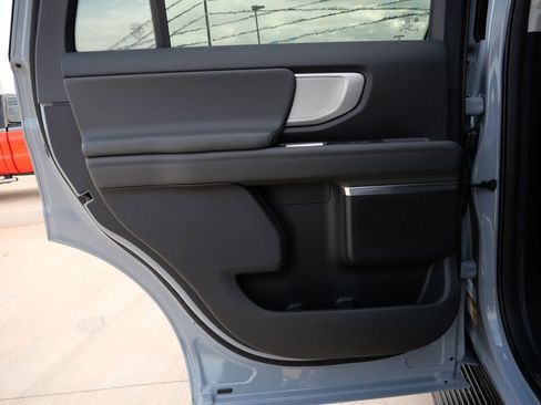 New 2026 Ford Expedition Active AWD/4WD image 12
