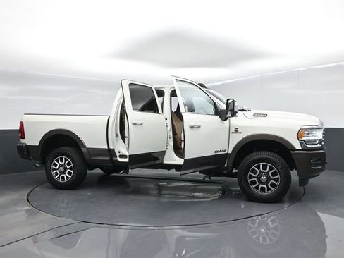 Used 2024 RAM 2500 Limited w/ Towing Technology Group AWD/4WD image 72