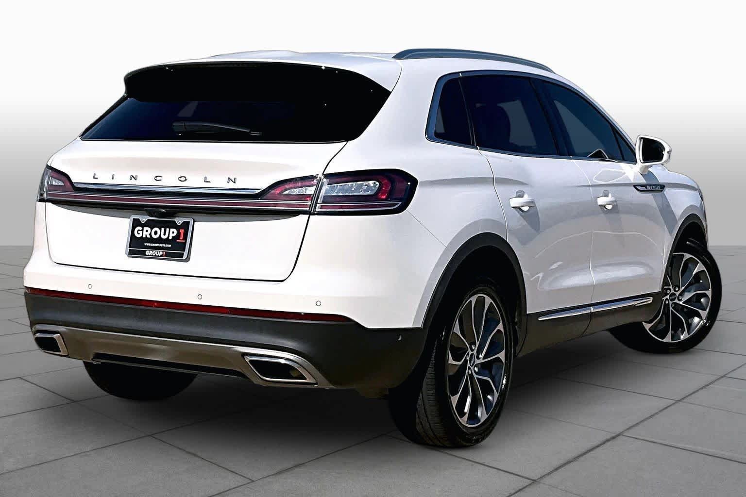 Used 2023 Lincoln Nautilus Reserve w/ Equipment Group 201A AWD/4WD image 13