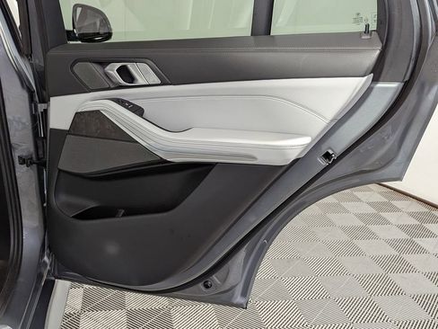 Certified 2024 BMW X5 xDrive40i w/ M Sport Package image 45