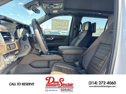 New 2026 GMC Yukon XL Denali Ultimate AWD/4WD image 11