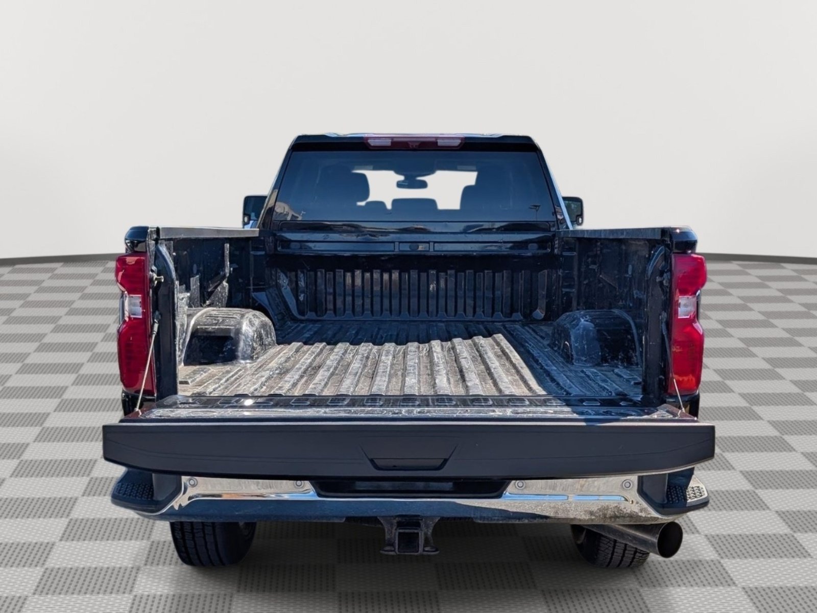 Used 2025 Chevrolet Silverado 3500 LT w/ Safety Package AWD/4WD image 13