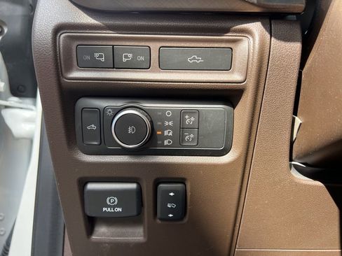 Certified 2022 Ford F150 King Ranch w/ Equipment Group 601A High image 25