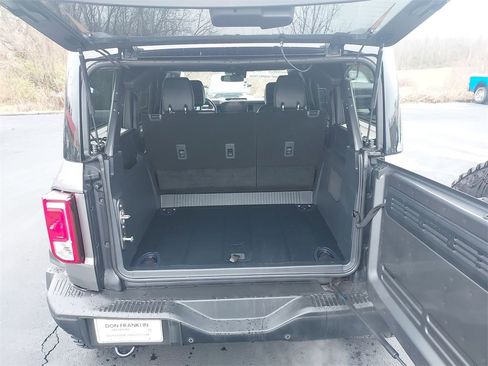 Used 2024 Ford Bronco Black Diamond w/ Sasquatch Package image 29