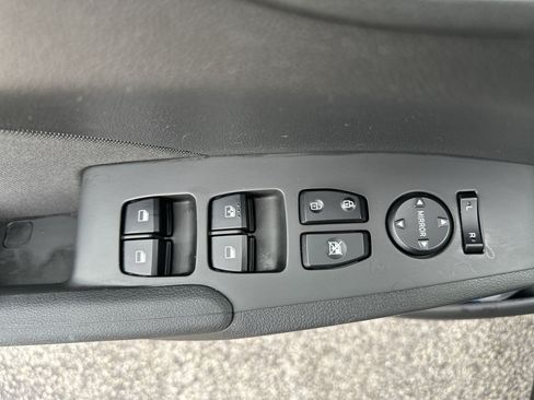 Used 2022 Hyundai Accent SEL FWD image 15