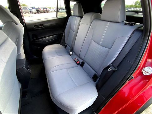 Used 2024 Toyota Corolla Cross SE image 20