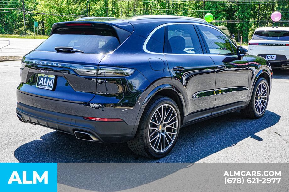 Used 2023 Porsche Cayenne AWD/4WD image 5