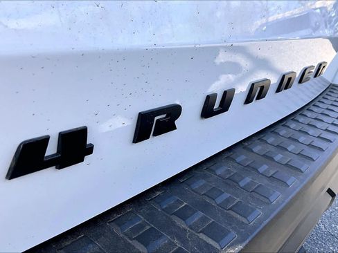 New 2026 Toyota 4Runner TRD Off-Road Premium AWD/4WD image 15