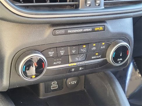 Used 2024 Ford Escape Active image 19