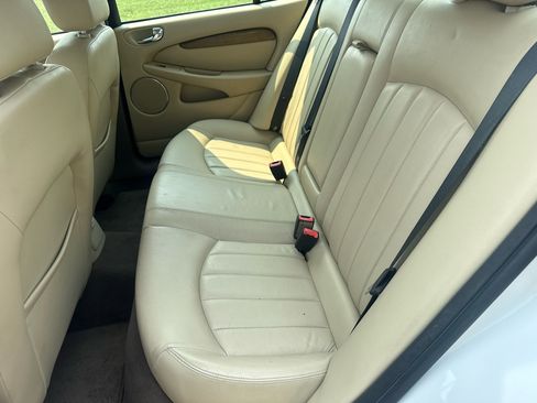 Used 2005 Jaguar X-TYPE 3.0 image 17