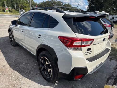 Used 2019 Subaru Crosstrek 2.0i w/ Eyesight System image 6