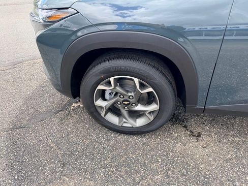 New 2026 Chevrolet Trax LT w/ Driver Confidence Package FWD image 10