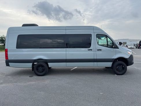 New 2025 Mercedes-Benz Sprinter 2500 image 15